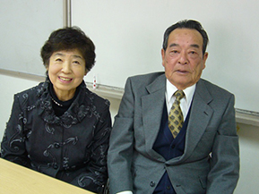 中川副会長（左）と宮本会長（右）